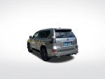 2023 GX 460 Thumbnail 6
