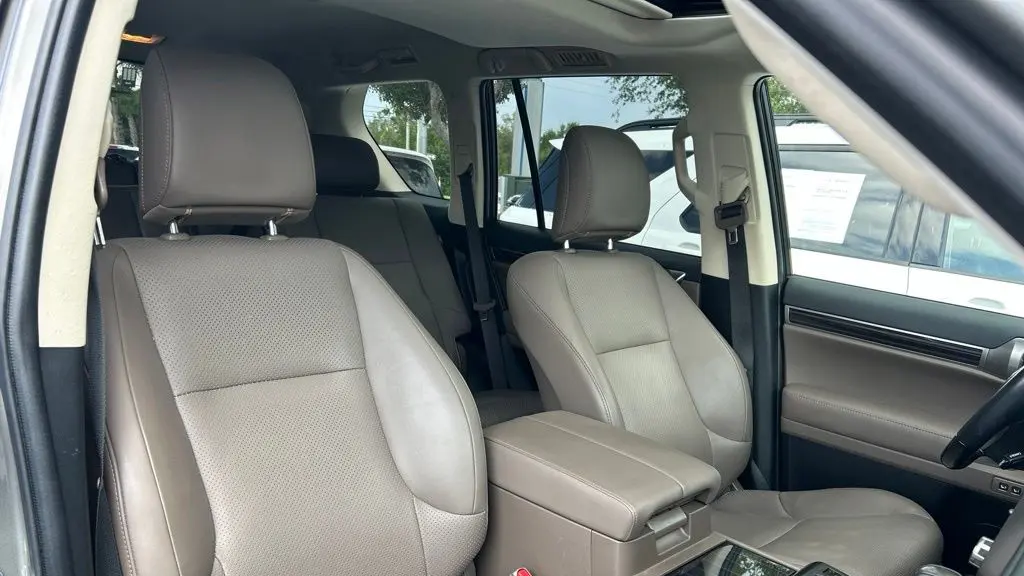 2023 Lexus GX 460 Luxury