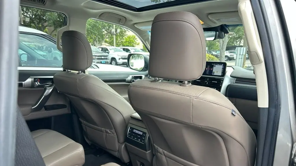 2023 Lexus GX 460 Luxury