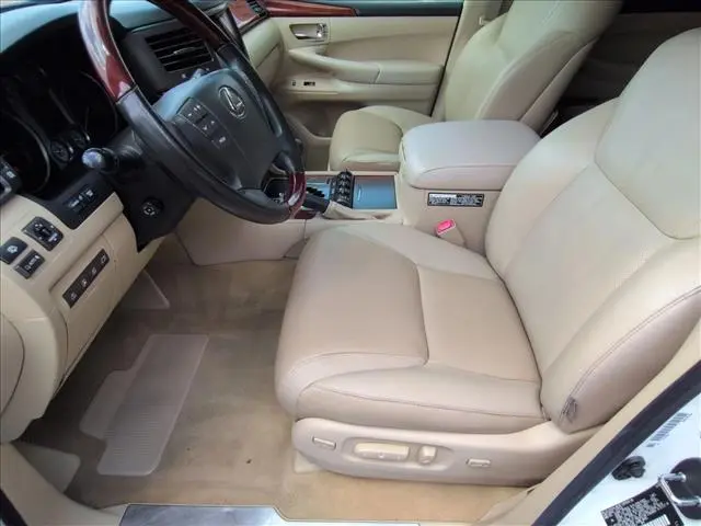 2009 Lexus LX - $23,866
