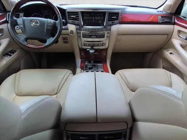 2009 Lexus LX - $23,866