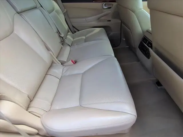2009 Lexus LX - $23,866