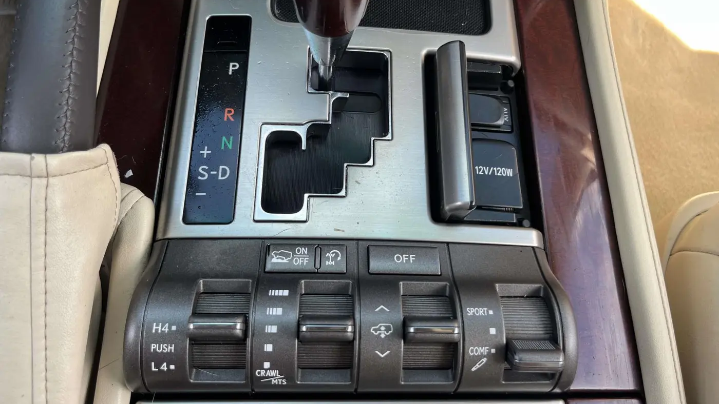 2015 Lexus LX 570 Base