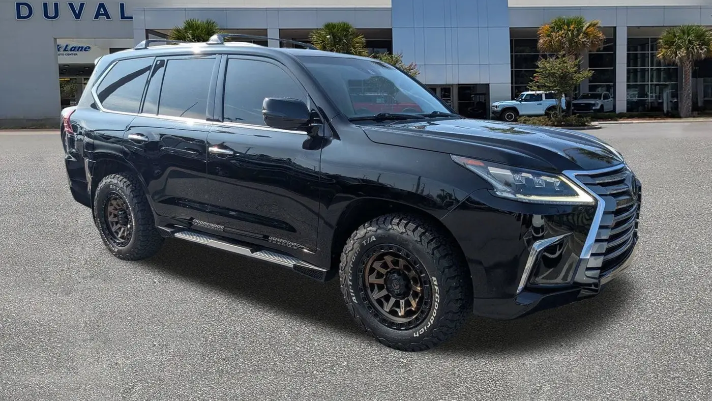 2019 Lexus LX 570 Three-Row
