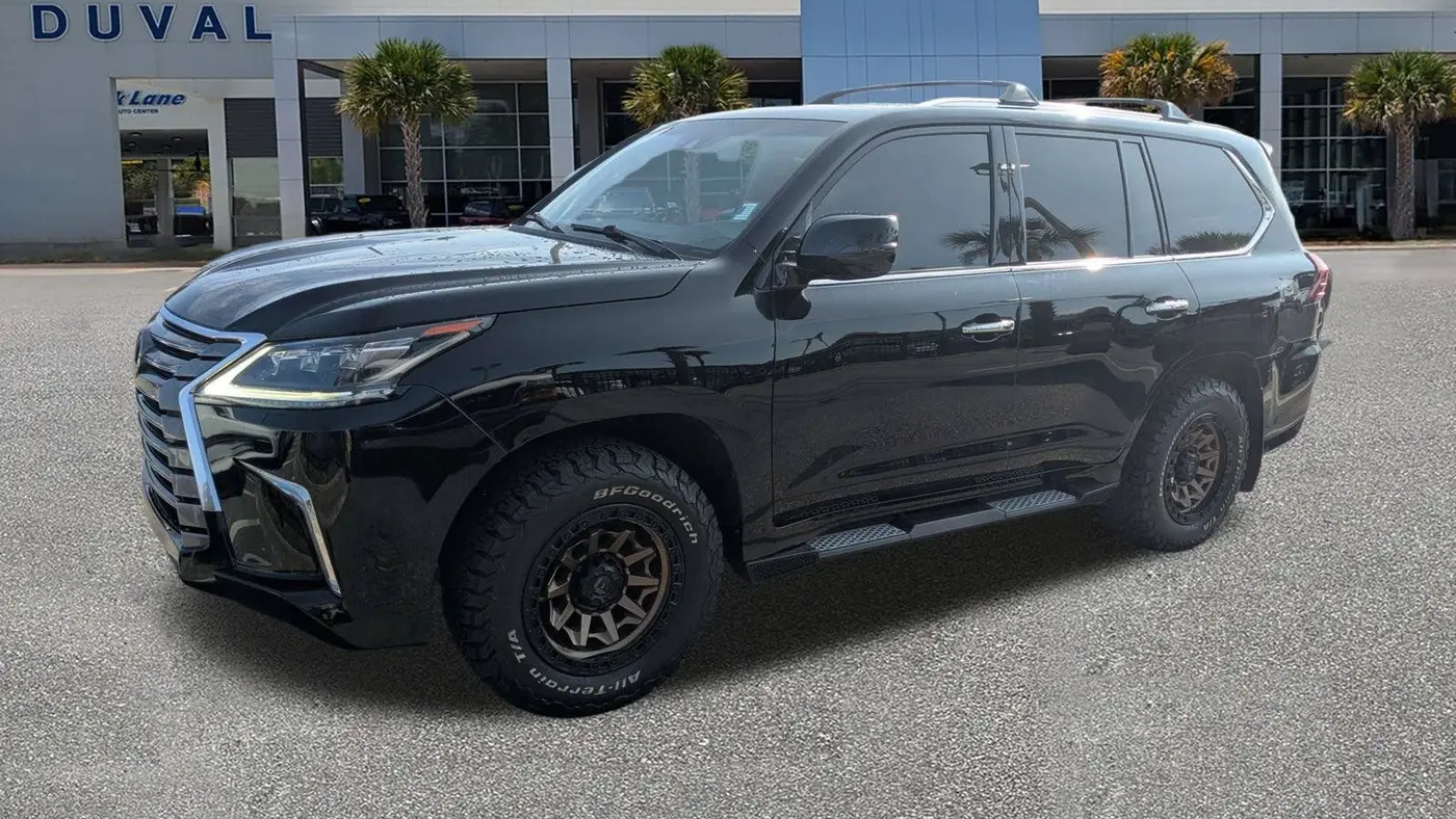 2019 Lexus LX 570 Three-Row