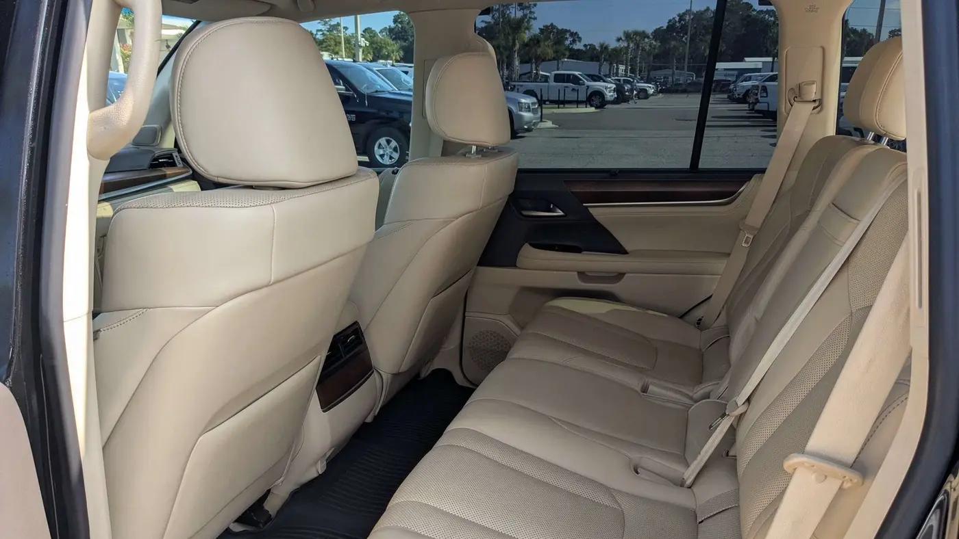 2019 Lexus LX 570 Three-Row