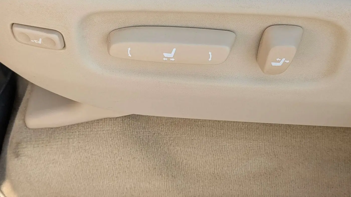 2019 Lexus LX 570 Three-Row