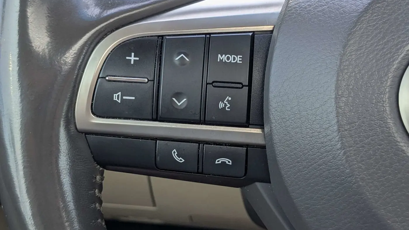 2019 Lexus LX 570 Three-Row