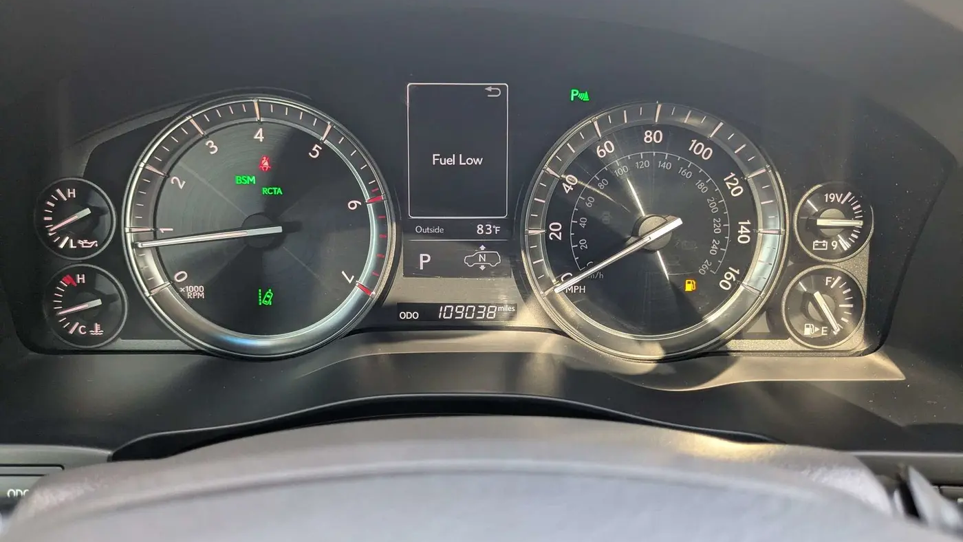 2019 Lexus LX 570 Three-Row