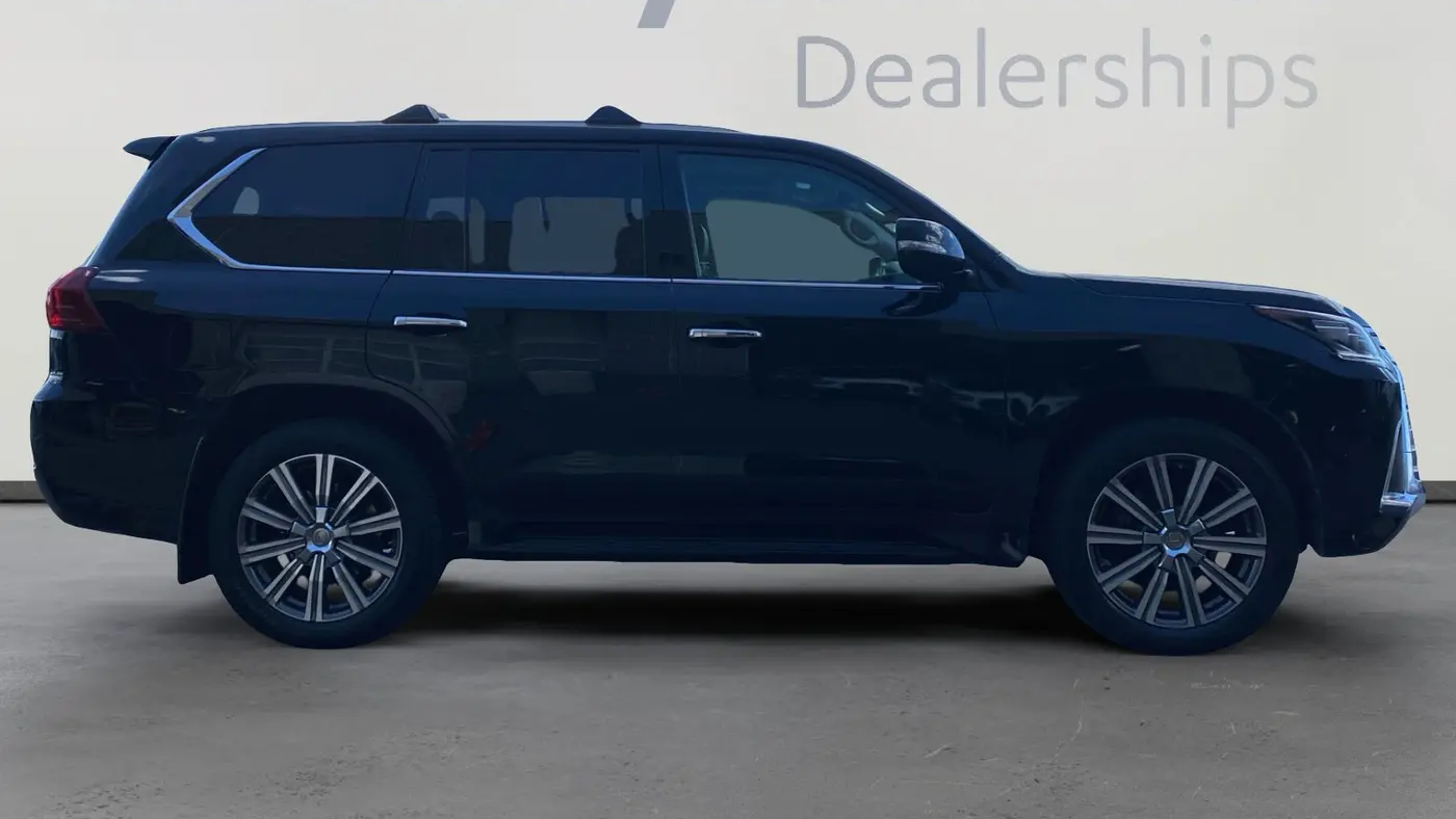2017 Lexus LX 570 Base