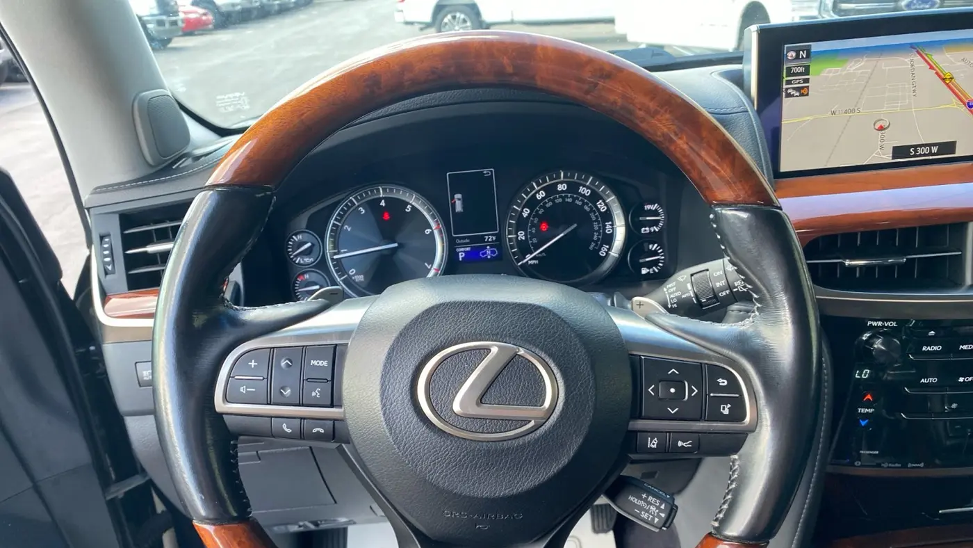 2017 Lexus LX 570 Base
