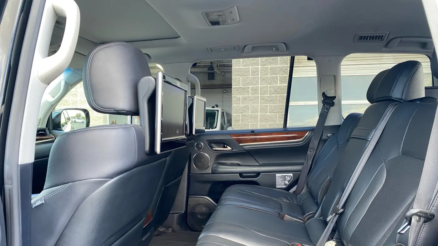 2017 Lexus LX 570 Base