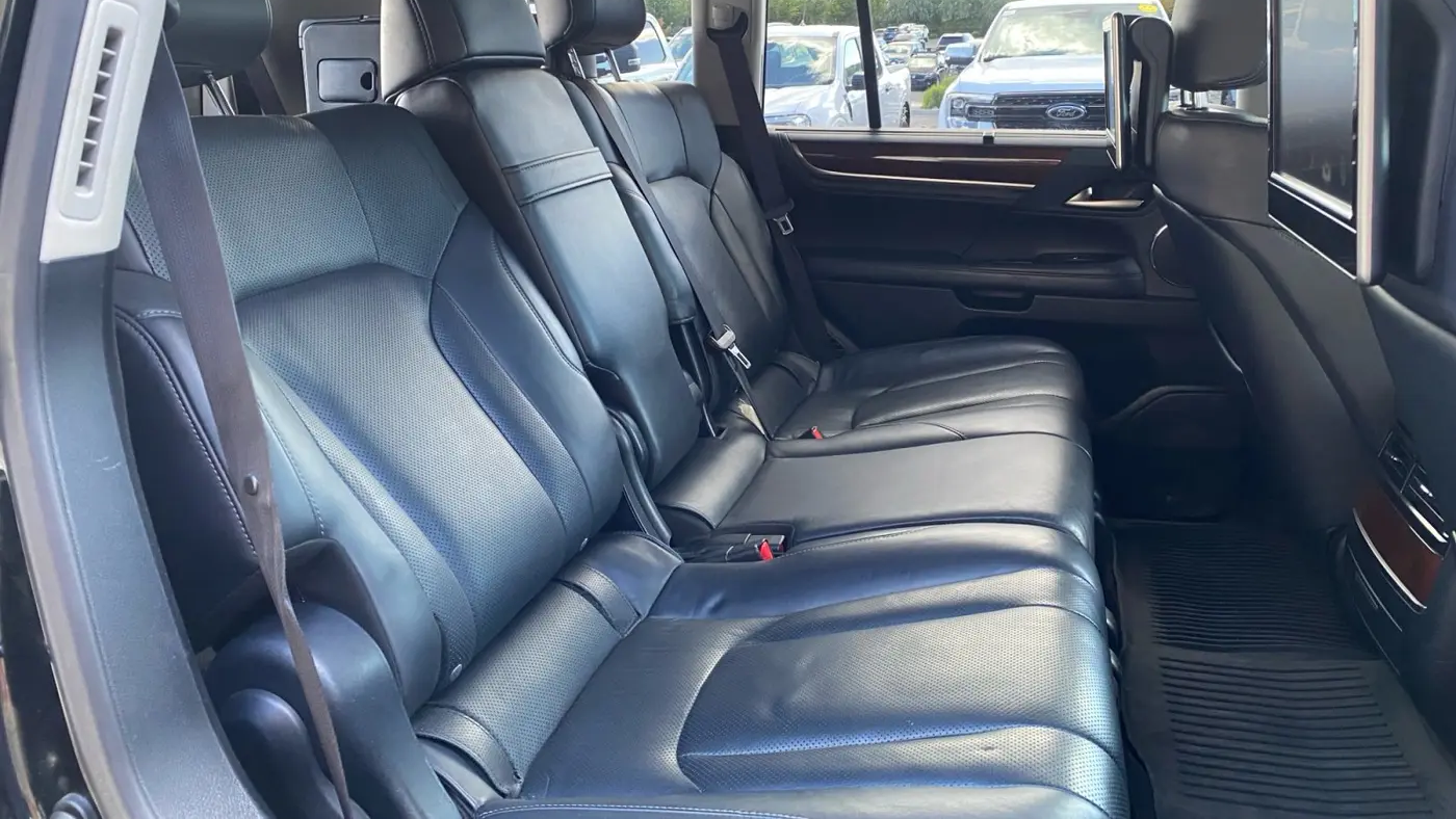 2017 Lexus LX 570 Base