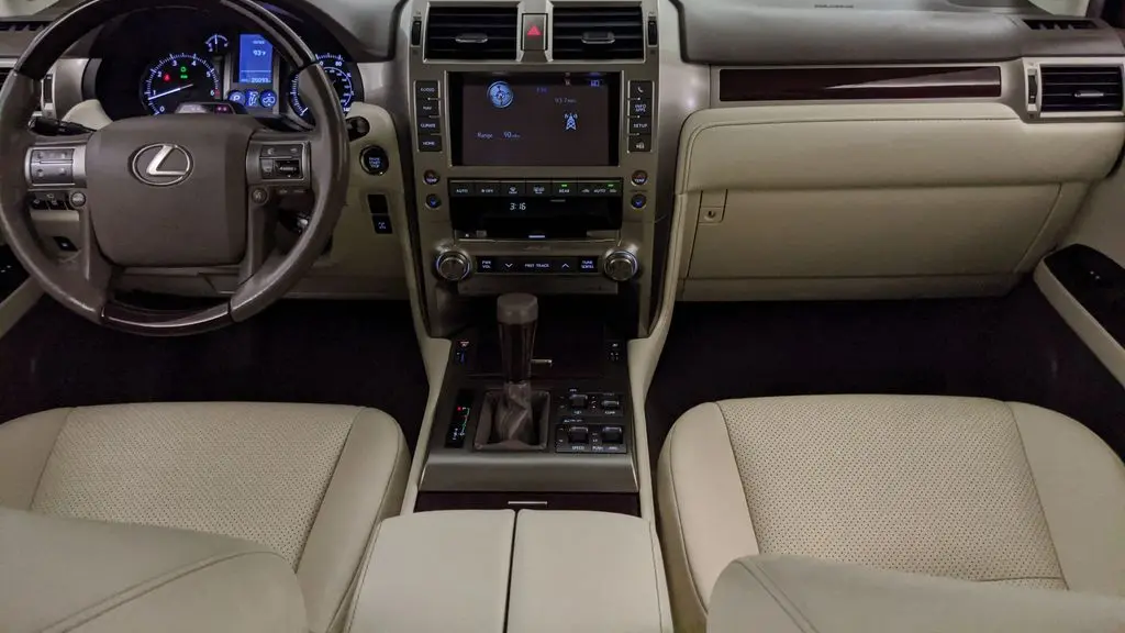 2019 Lexus GX 460 Luxury
