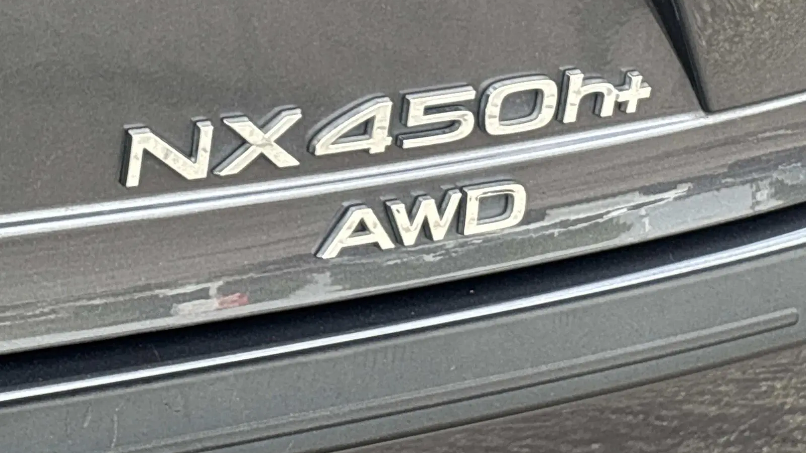 2023 Lexus NX 450h+ F SPORT Handling