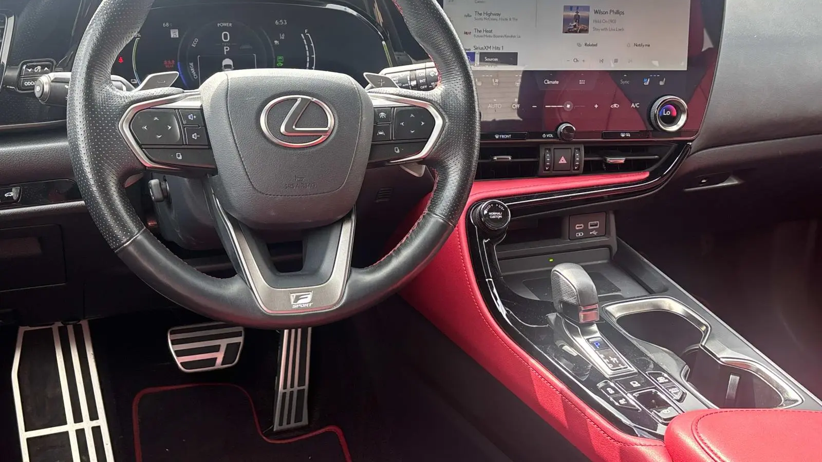 2023 Lexus NX 450h+ F SPORT Handling