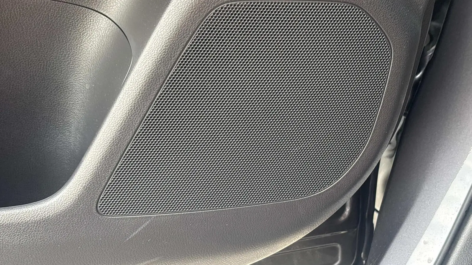 2023 Lexus NX 450h+ F SPORT Handling