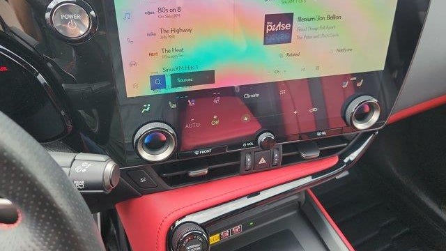 2024 Lexus NX 450h+ F SPORT Handling