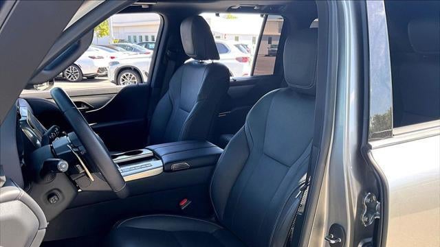 2023 Lexus LX 600 F SPORT Handling