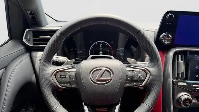 2026 Lexus LX 700h F SPORT Handling