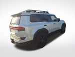 2024 GX 550 Thumbnail 3