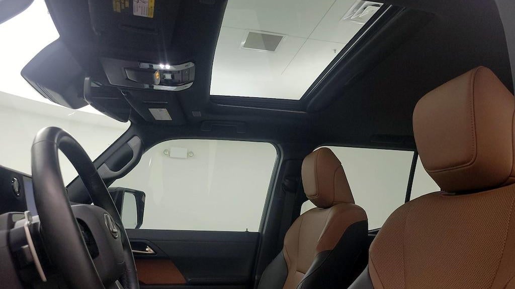 2025 Lexus GX 550 Premium