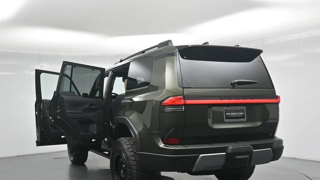 2025 Lexus GX 550 Premium
