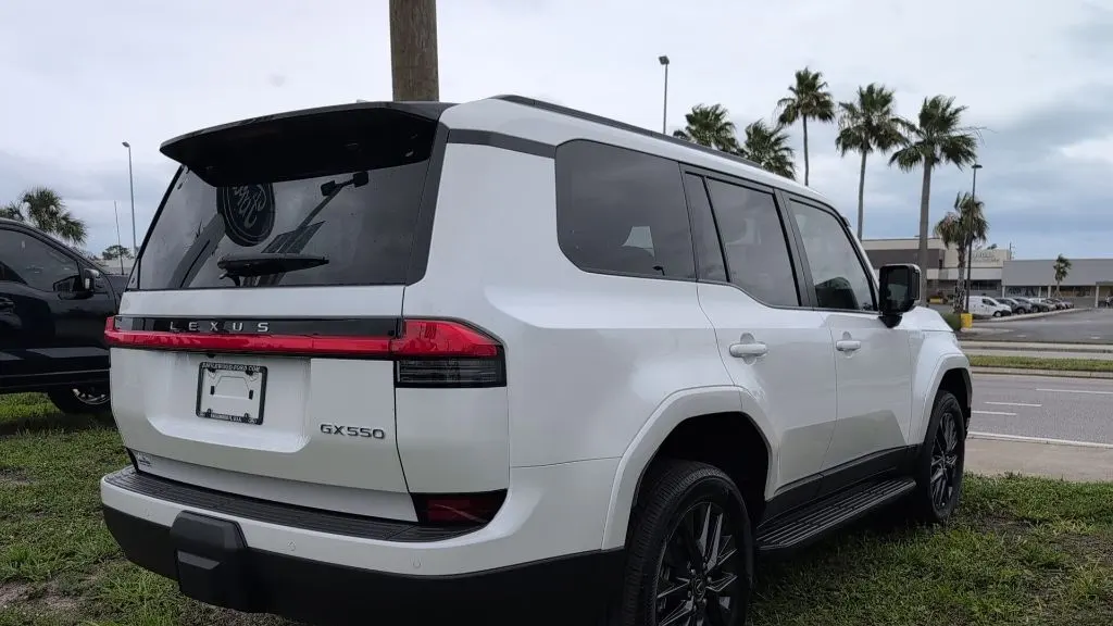2025 Lexus GX 550 Premium+