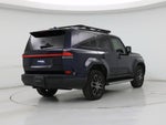 2025 GX 550 Thumbnail 8