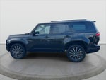 2024 GX 550 Thumbnail 2