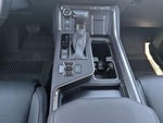2025 GX 550 Thumbnail 24