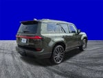 2024 GX 550 Thumbnail 4