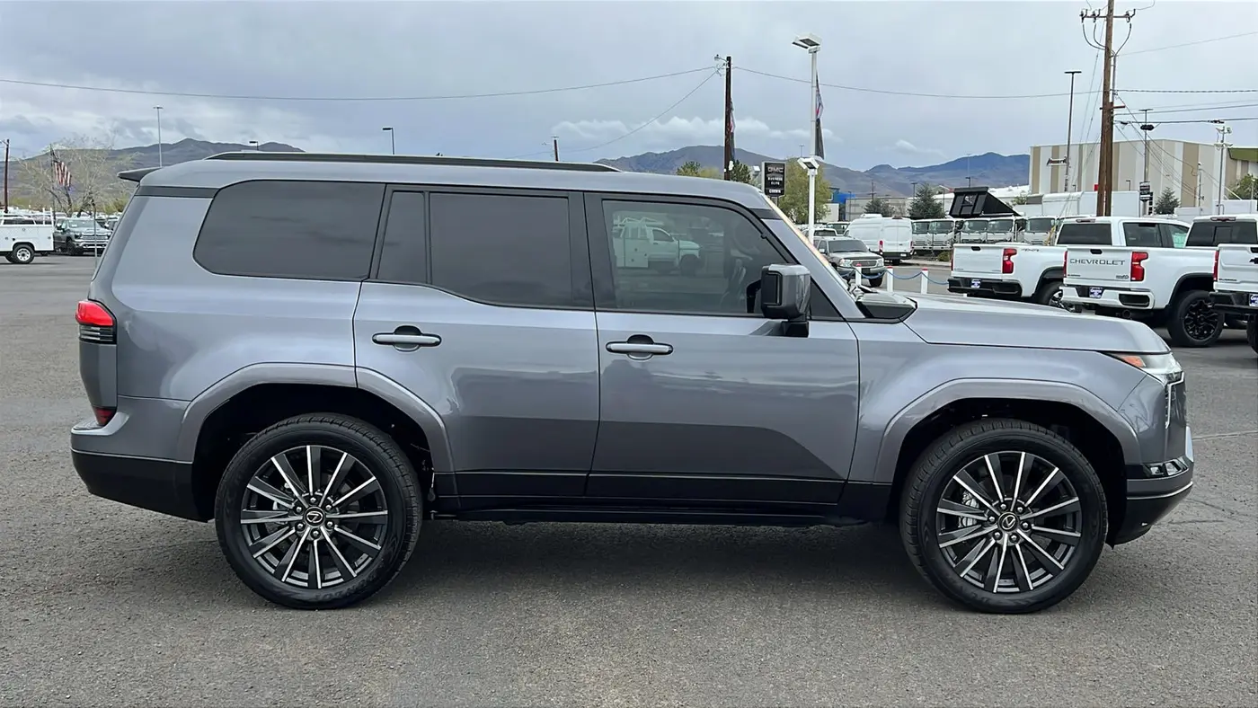 2024 Lexus GX 550 Luxury