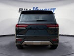 2025 LX 700h Thumbnail 4