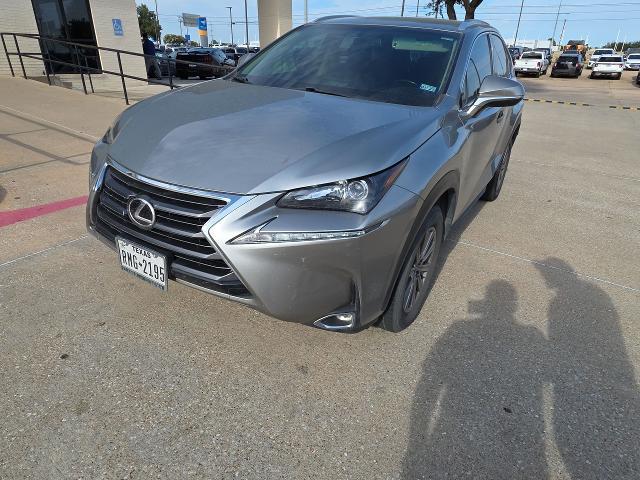 2017 Lexus NX 200t Base — photo 1 of 4