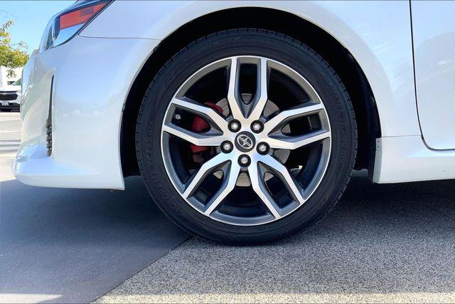2015 Toyota Scion Tc - $11,873
