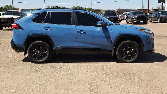 2023 Toyota RAV4 Hybrid SE