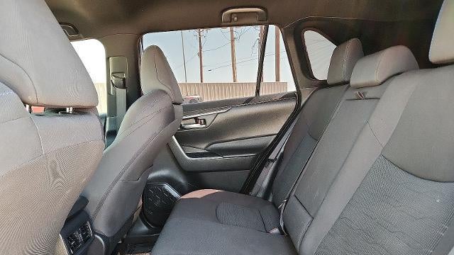 2023 Toyota RAV4 Hybrid SE
