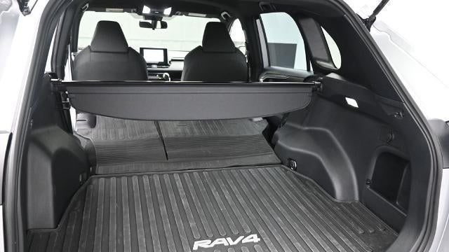 2025 Toyota RAV4 Hybrid SE