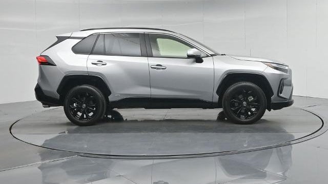 2025 Toyota RAV4 Hybrid SE