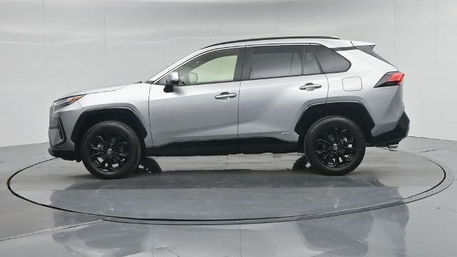 2025 Toyota RAV4 Hybrid SE