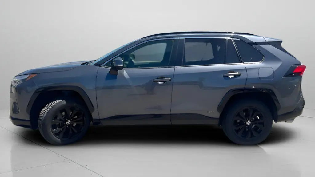 2023 Toyota RAV4 Hybrid SE