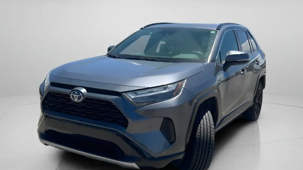 2023 Toyota RAV4 Hybrid SE