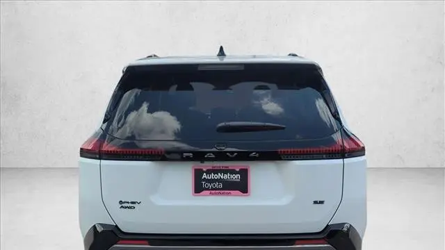2026 Toyota RAV4 Plug-in Hybrid SE