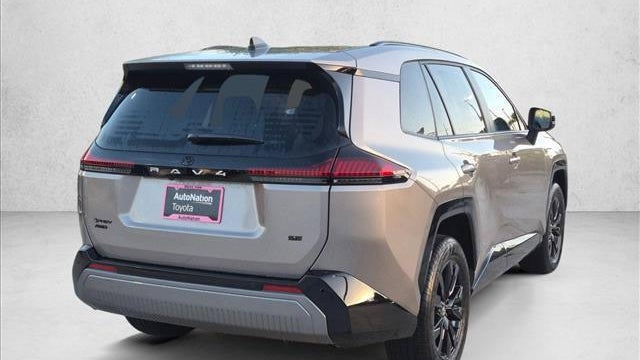 2026 Toyota RAV4 Plug-in Hybrid SE