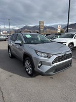 2019 RAV4 Thumbnail 3