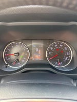 2019 RAV4 Thumbnail 16