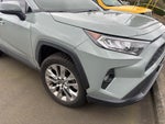 2019 RAV4 Thumbnail 4