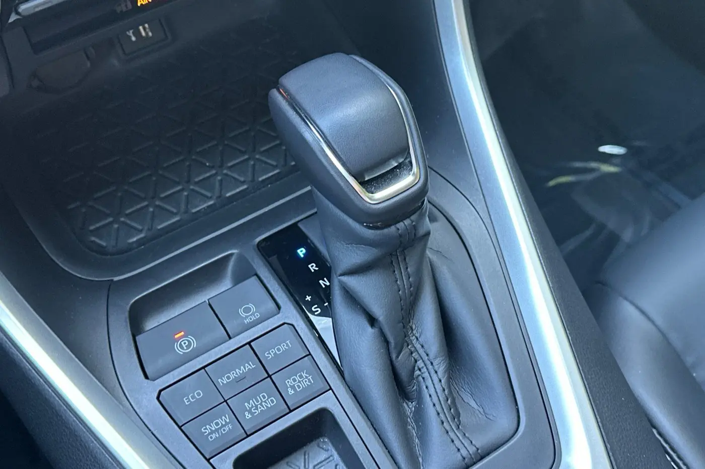 2025 Toyota RAV4 - $38,788