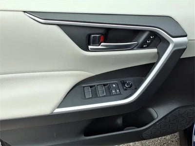 2021 Toyota RAV4 AWD XLE Premium 4DR SUV